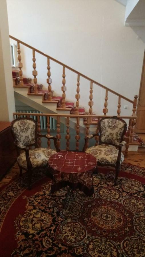 Luse Guest House Иджеван Екстериор снимка